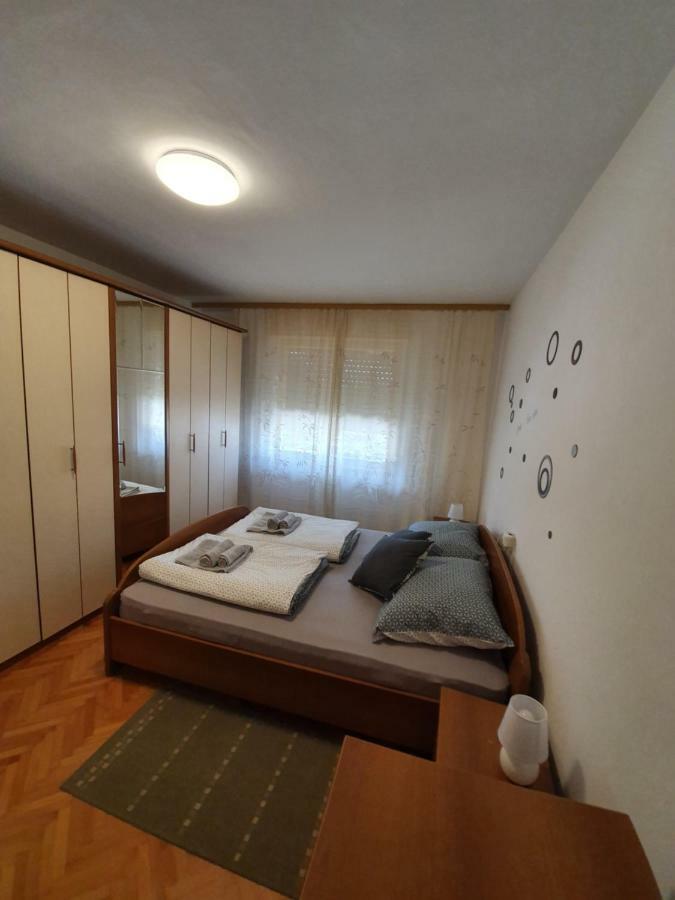 Apartman Val Pula Exterior photo